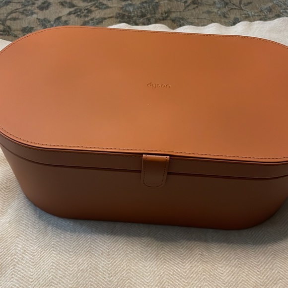 Dyson Airwrap Complete - Picture 3 of 4